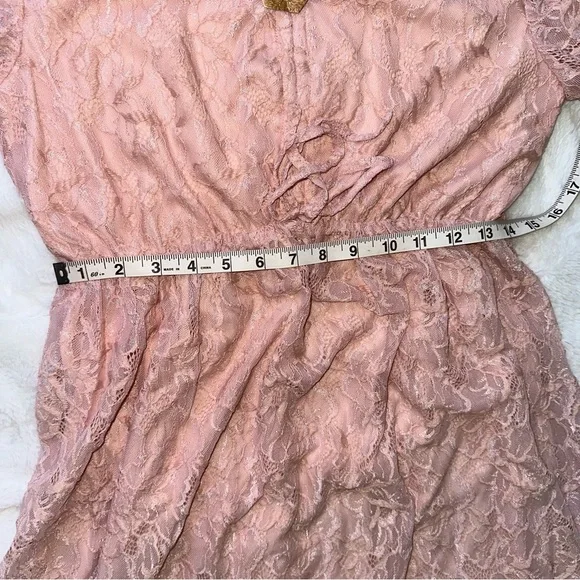 PinkBlush Maternity Lace Short Sleeve Dress Women's Medium NWT Tie Waist Girly - Picture 5 of 10